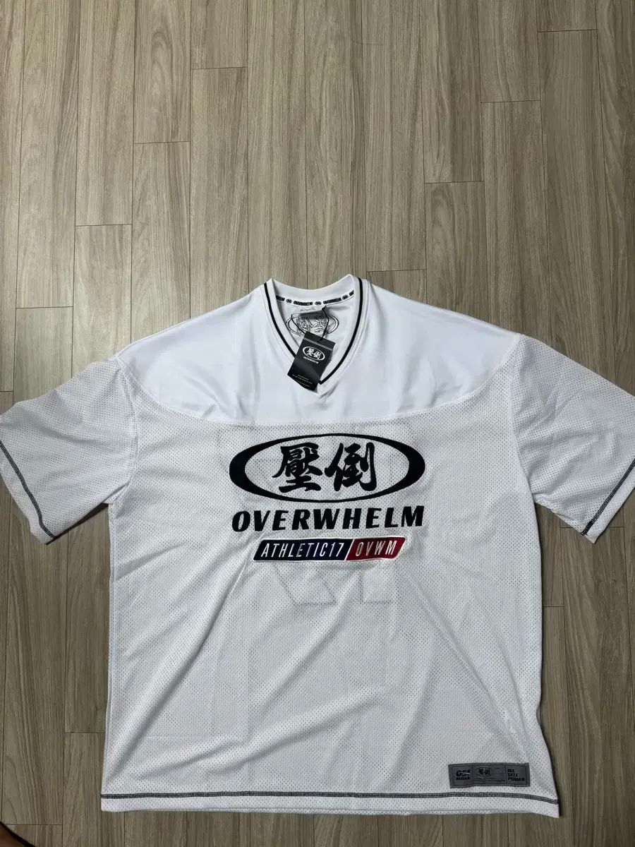  圧倒ビックロゴ ラグビーシャツ M ヨガウェア ヨガ ピラティス