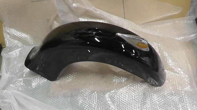 V TWIN マグナ MC 29 1000 xxx の フロントフェンダー