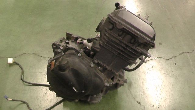 ニンジャ Ninja 250 R EX K A 49 xxx の エンジン