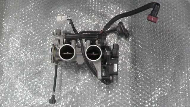 ニンジャ Ninja 250R EX250K-A49xxx の スロットルボディ:#1762477663