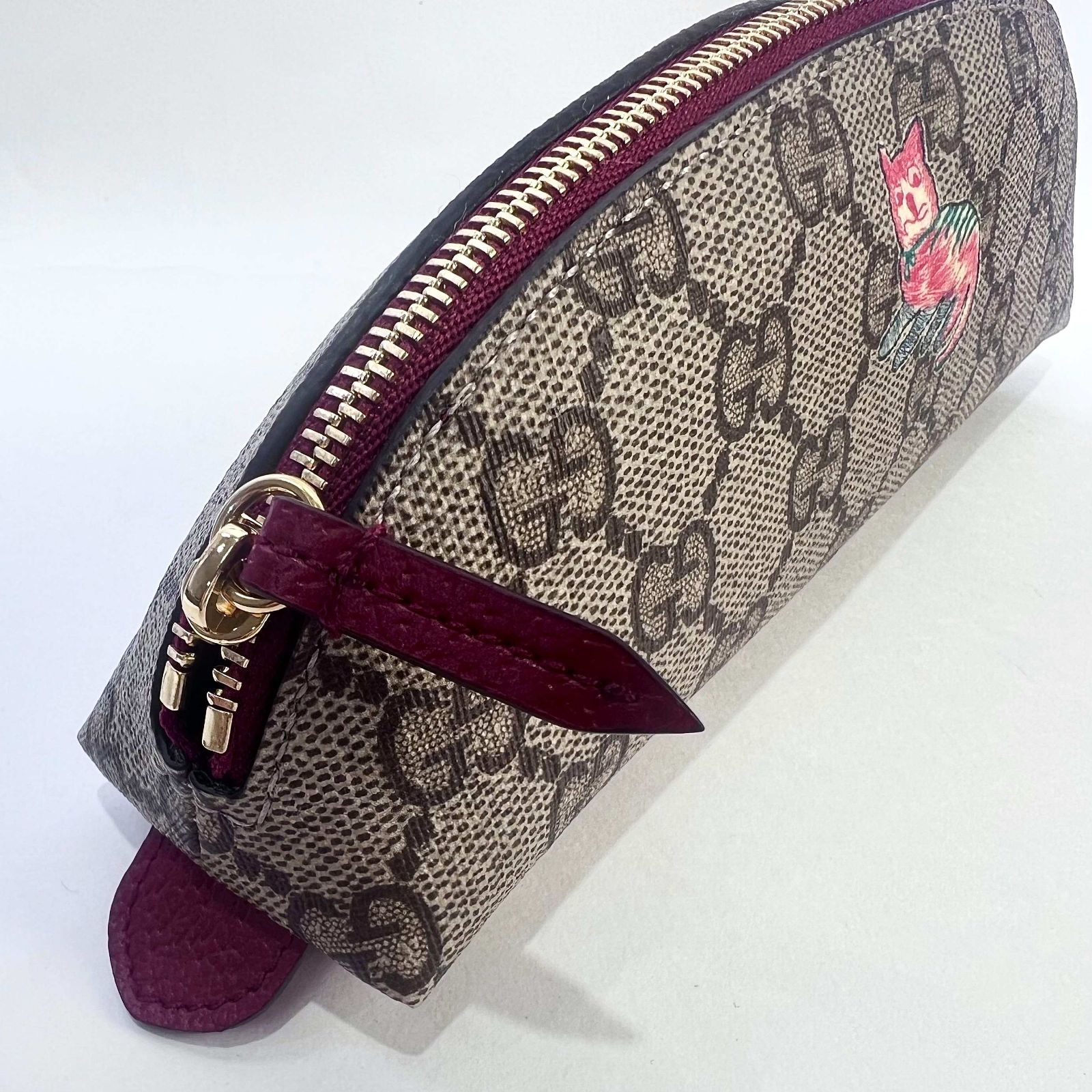 優越感のある GUCCI グッチ GGスプリーム キャット 猫 ペンケース 662129 箱 レディース ファッション小物 筆記用具 小物入れ ポーチ aua46284071104