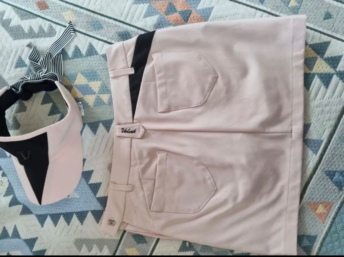 ボルビック スカートとサンキャップ