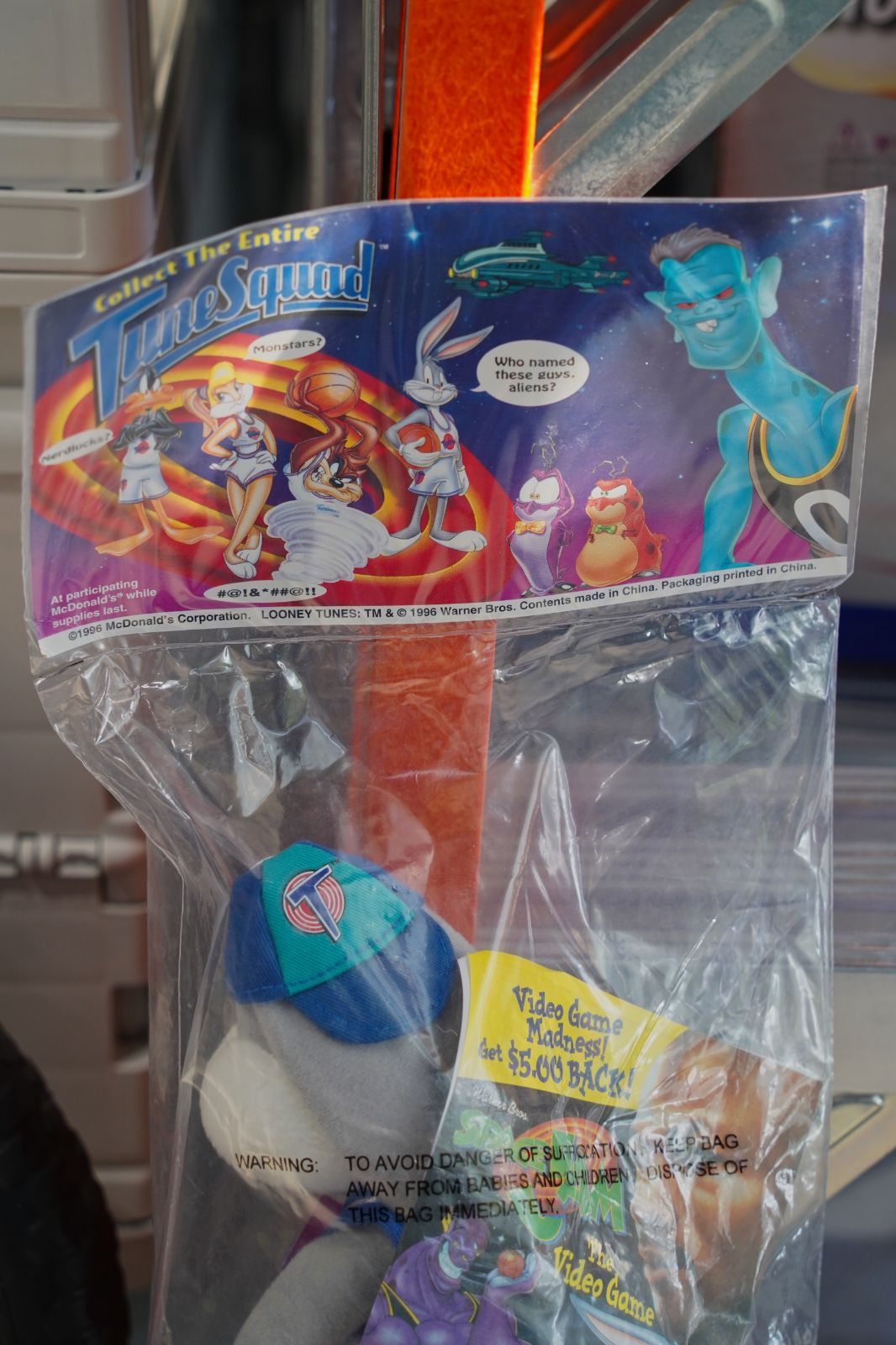 希少】スペースジャム×ルーニー・テューンズ×マクドナルド Bugs Bunny