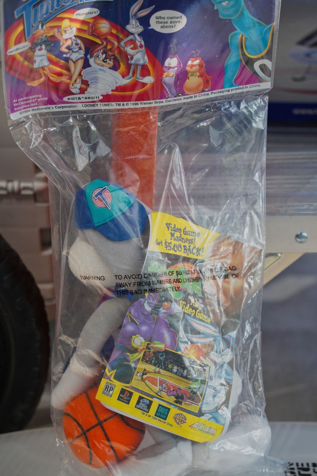 希少】スペースジャム×ルーニー・テューンズ×マクドナルド Bugs Bunny