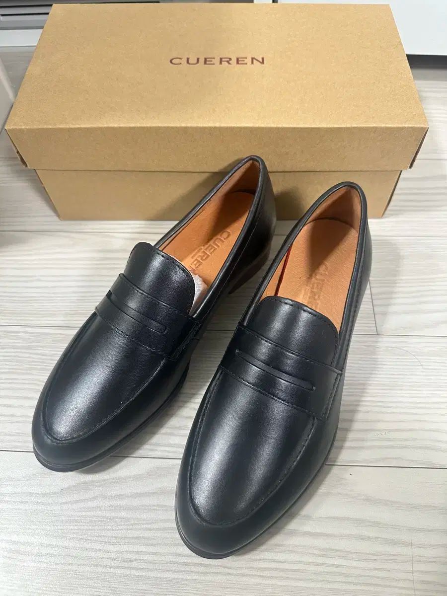 クエールン ロンドン ローファー ブラック 230