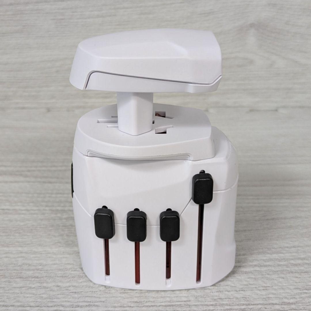 USBポート2つ搭載 100