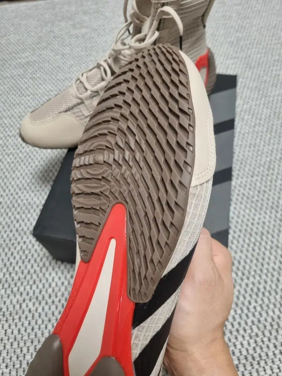 アディダス スピデックス