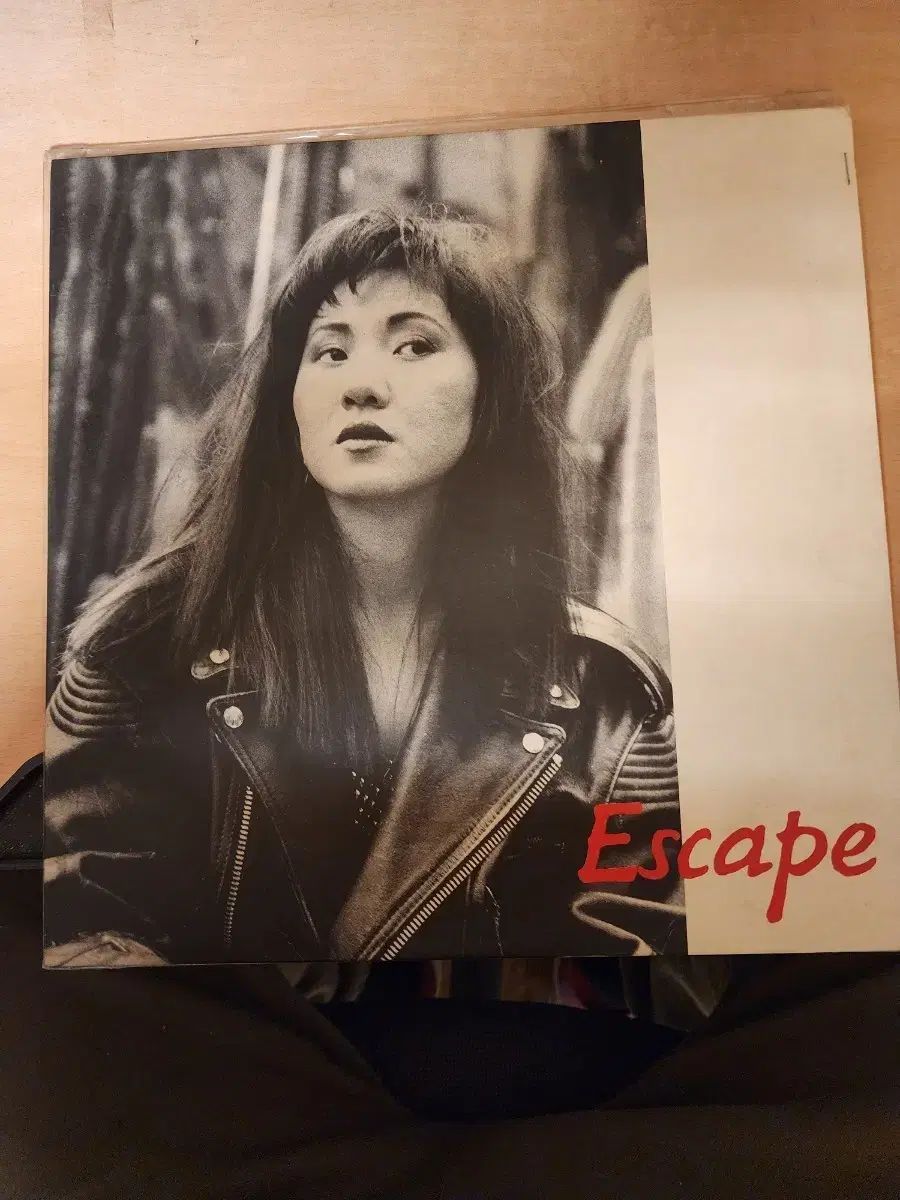 イ ウンハ Escape アルバム LP レコード盤 プロモーション用