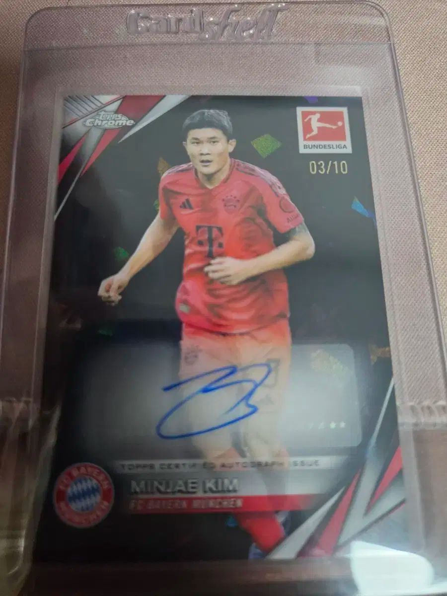 TOPPS トップス クロム サファイア 金 玟哉₍キム ミンジェ ブラック オート サイン カード 10