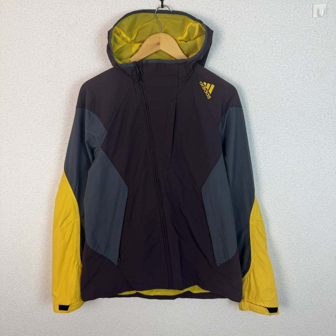  アディダス スキージャケット ナイロンジャケット　テック系 マウンテンパーカー ブラック Oサイズ メンズ 古着 スポーツMIX adidas アディダス スキージャケット ナイロンジャケット テック系