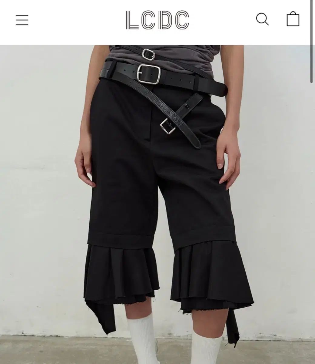 LCDC TM ラッフルディテール Bermudaショーツ