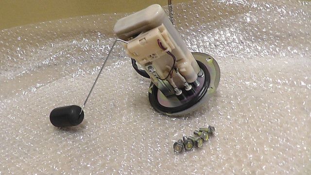 ニンジャ Ninja 250 ABS EX L A 37 xxx の 燃料ポンプ