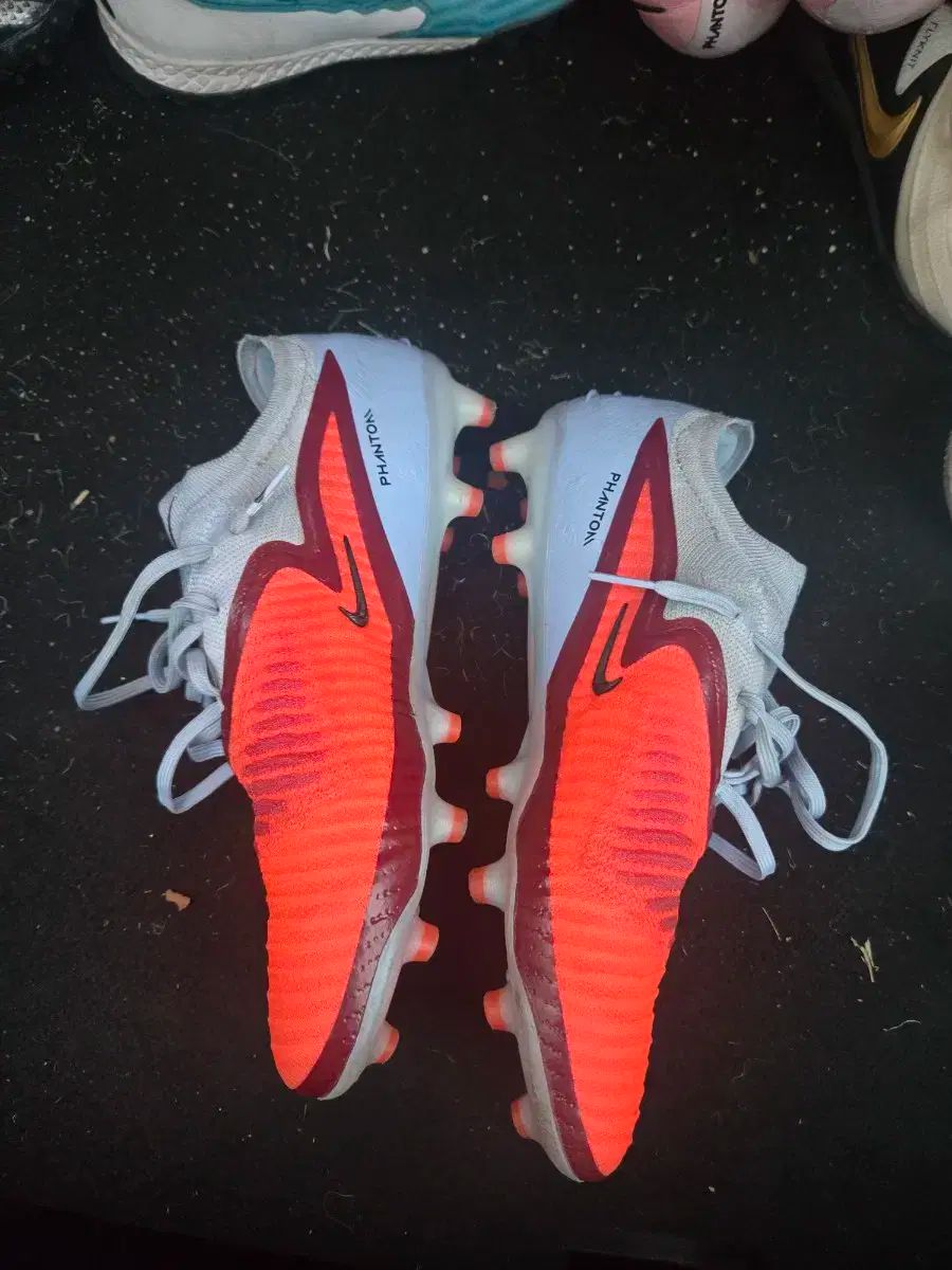 ナイキ FANTOM 6 エリート AG 250