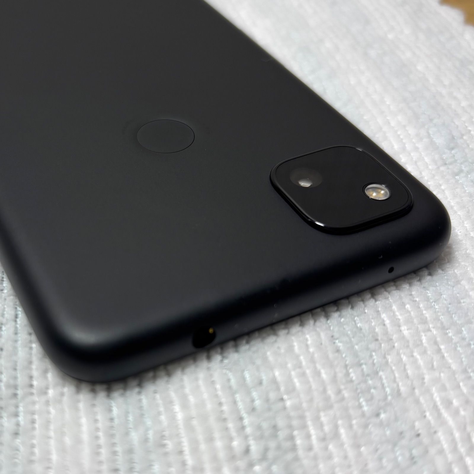 超美品】 Google Pixel 4a Just Black 128GB SIMフリー - メルカリ