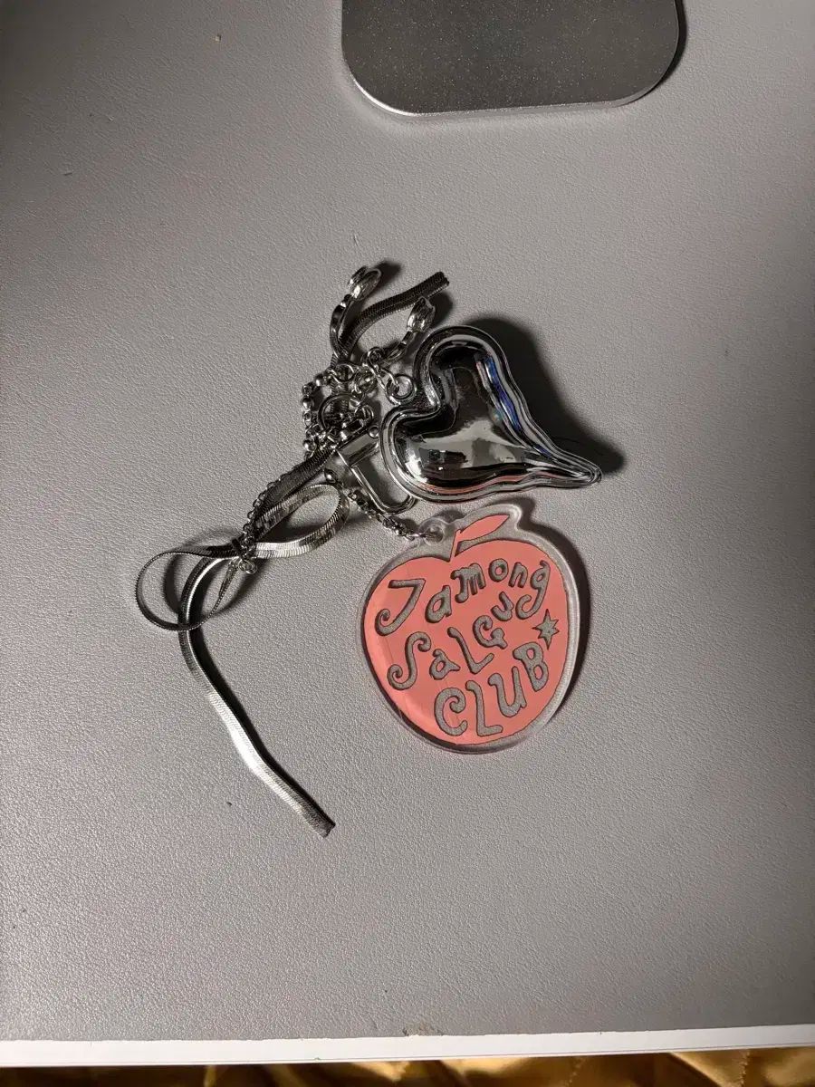 ハンロロ グレープフルーツ アプリコット クラブ キーホルダー