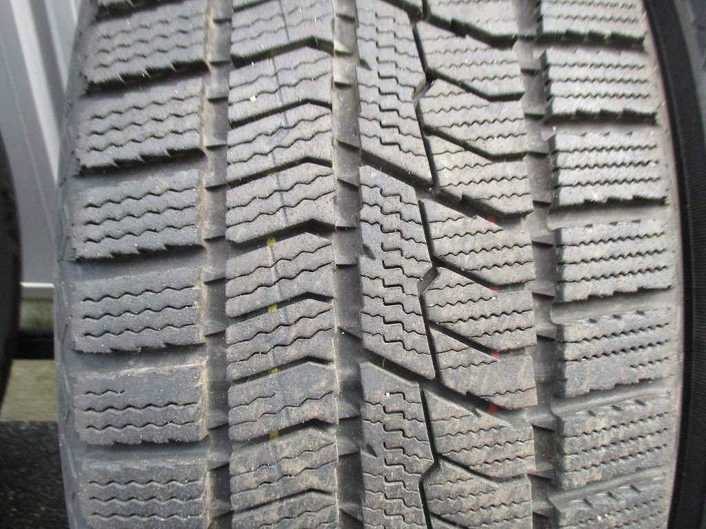 205 60 R 16 92 Q トーヨータイヤ OBSERVE GIZ 2 スタッドレス 製 4本 インボイス領収書発行