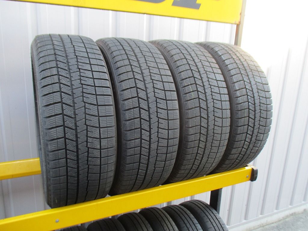 215 50 R 18 92 Q ダンロップ WM 03 スタッドレス 2020年製 4本 インボイス領収書発行