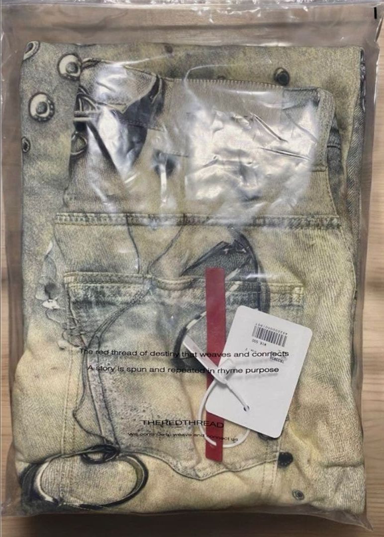 theredthread s print sweat1 toys - メルカリ