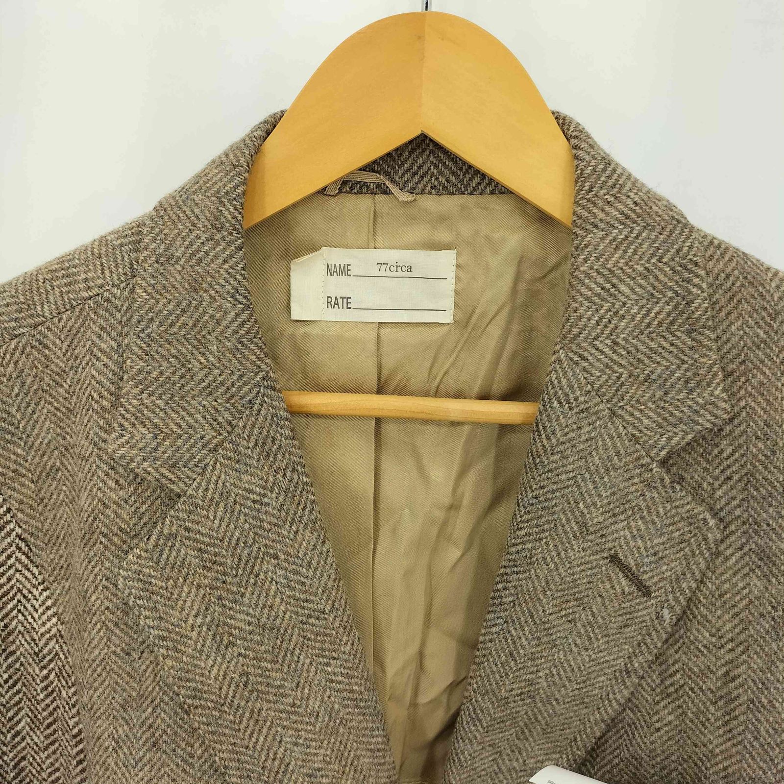 ナナナナサーカ 77circa 再構築 クルミボタン ショップ ヘリンボーン