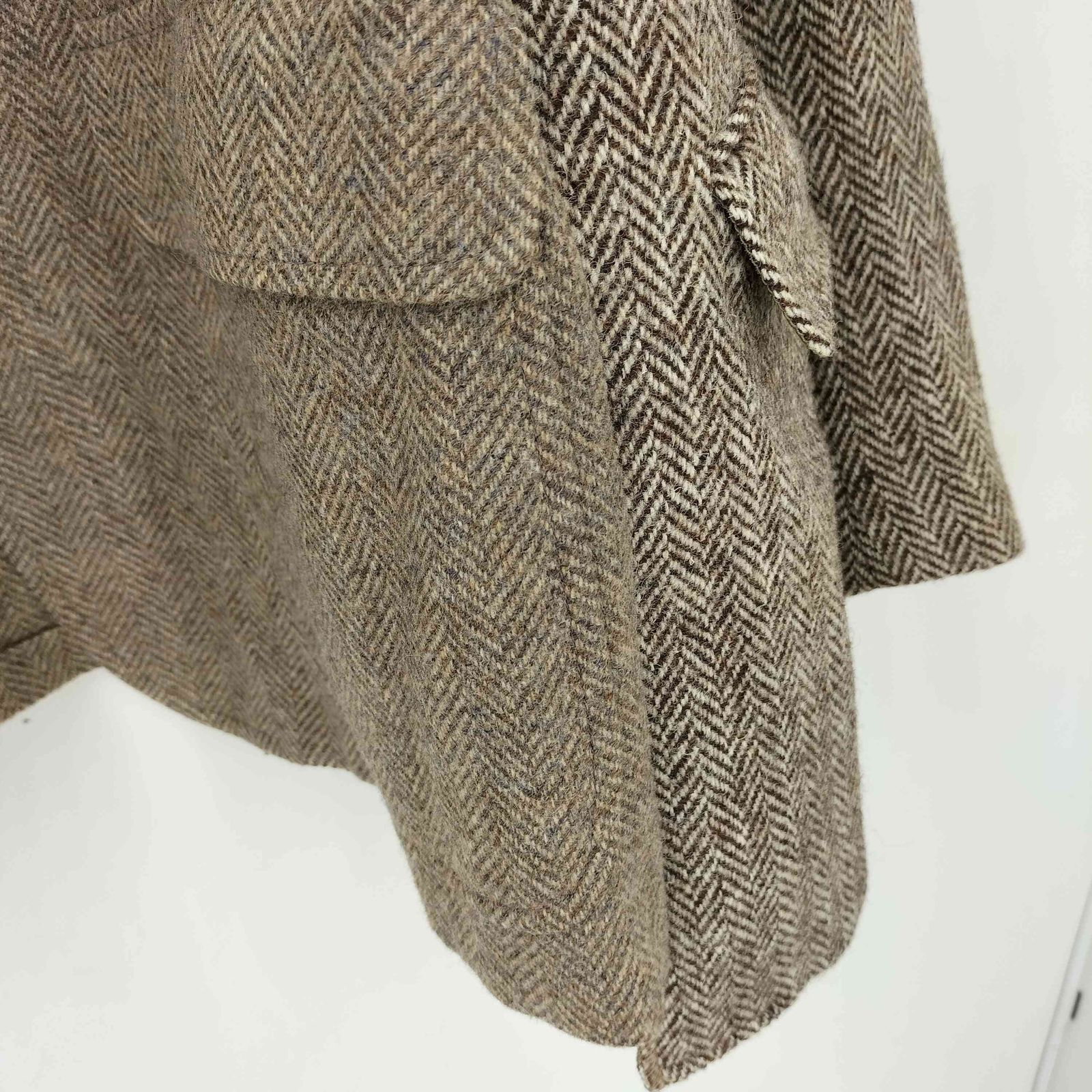 ナナナナサーカ 77circa 再構築 クルミボタン ショップ ヘリンボーン