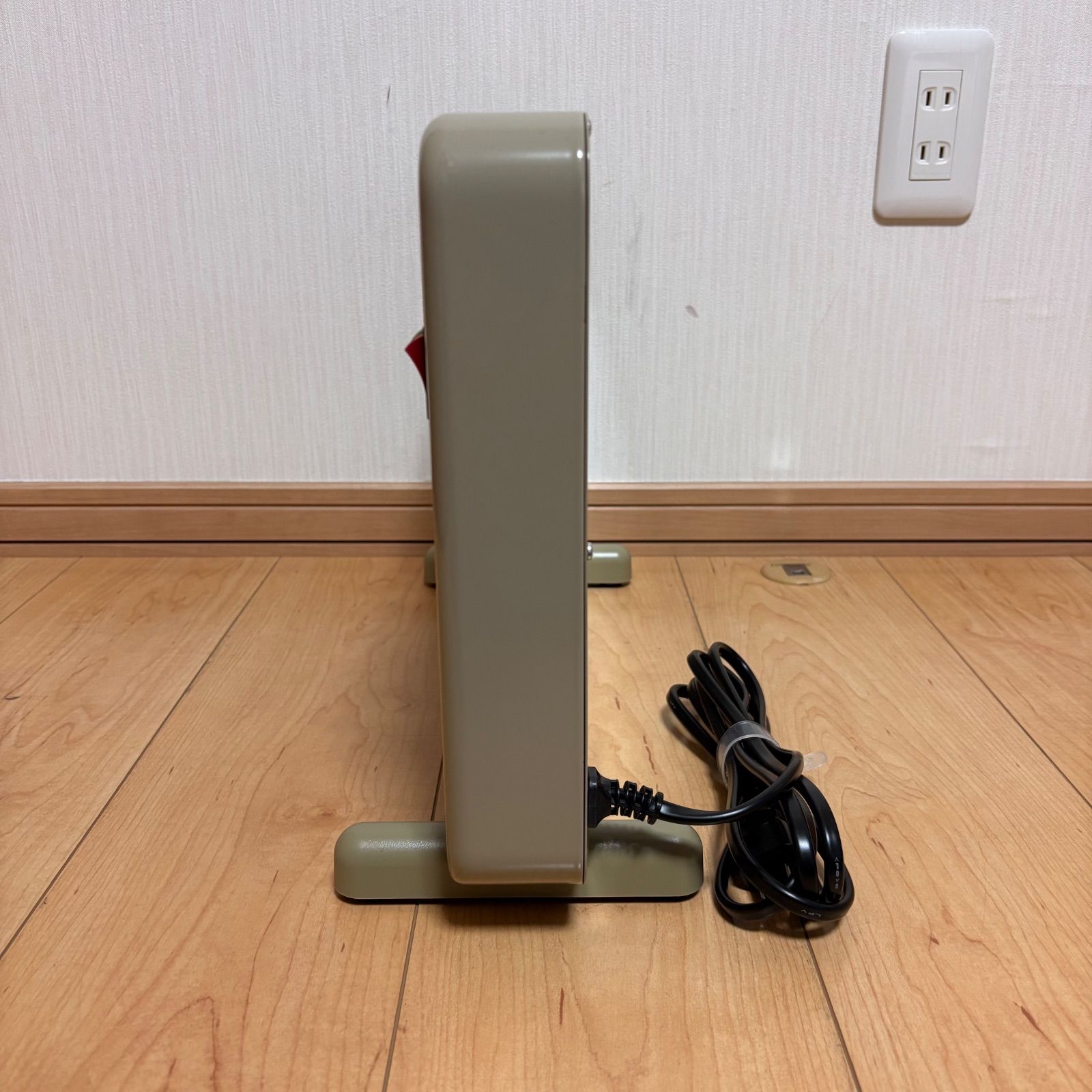 【極美品】夢暖房 400型 電気ヒーター YUME400−R17 2024年式 極美品】夢暖房 400型 電気ヒーター YUME400−R17 2024年式 夢