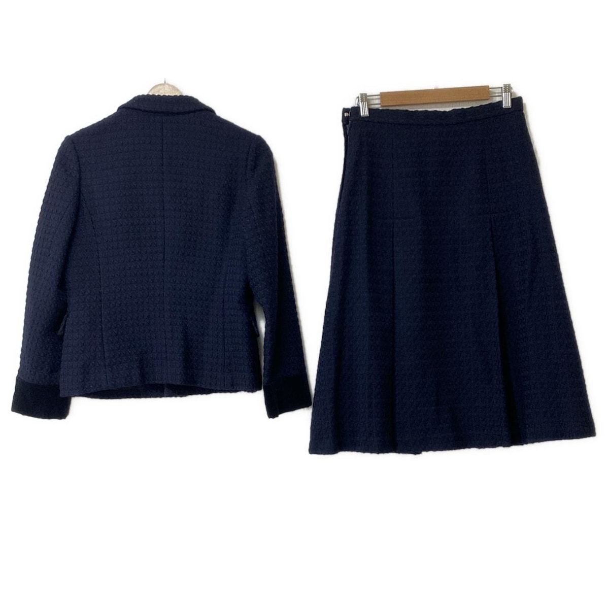 COMMEdesGARCONS COMMEdesGARCONS コムデギャルソンコムデギャルソン スカートスーツ レディース - ダークネイビー ニット
