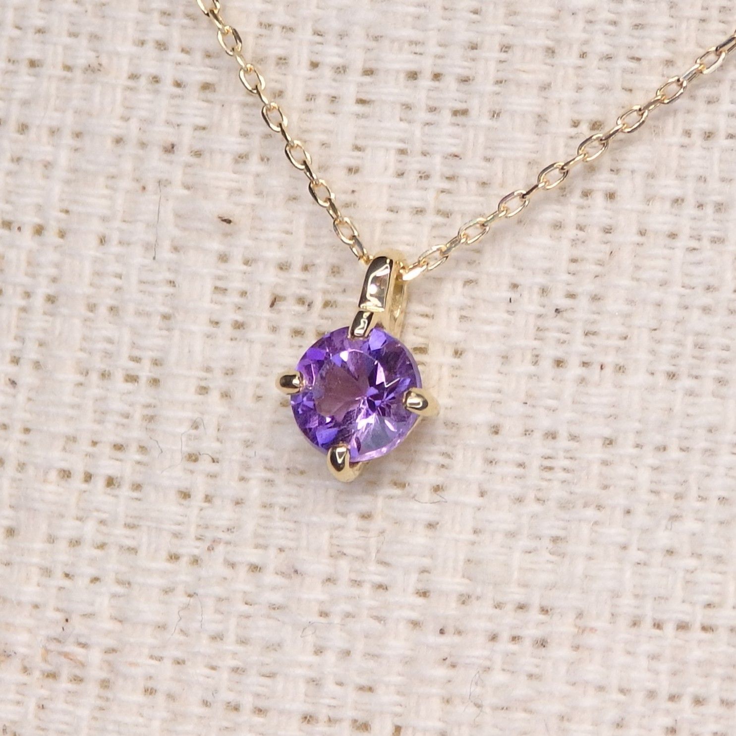 アメジスト ネックレス チェーン付き Z 5409 0.23 ct ゴールドK 18 シンプル 丸