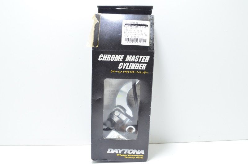 デイトナ DAYTONA 47999 クロームメッキ マスターシリンダー 右側用 フロント 22 2 mmハンドル対応 M 10 P 1 25 汎用タイプ