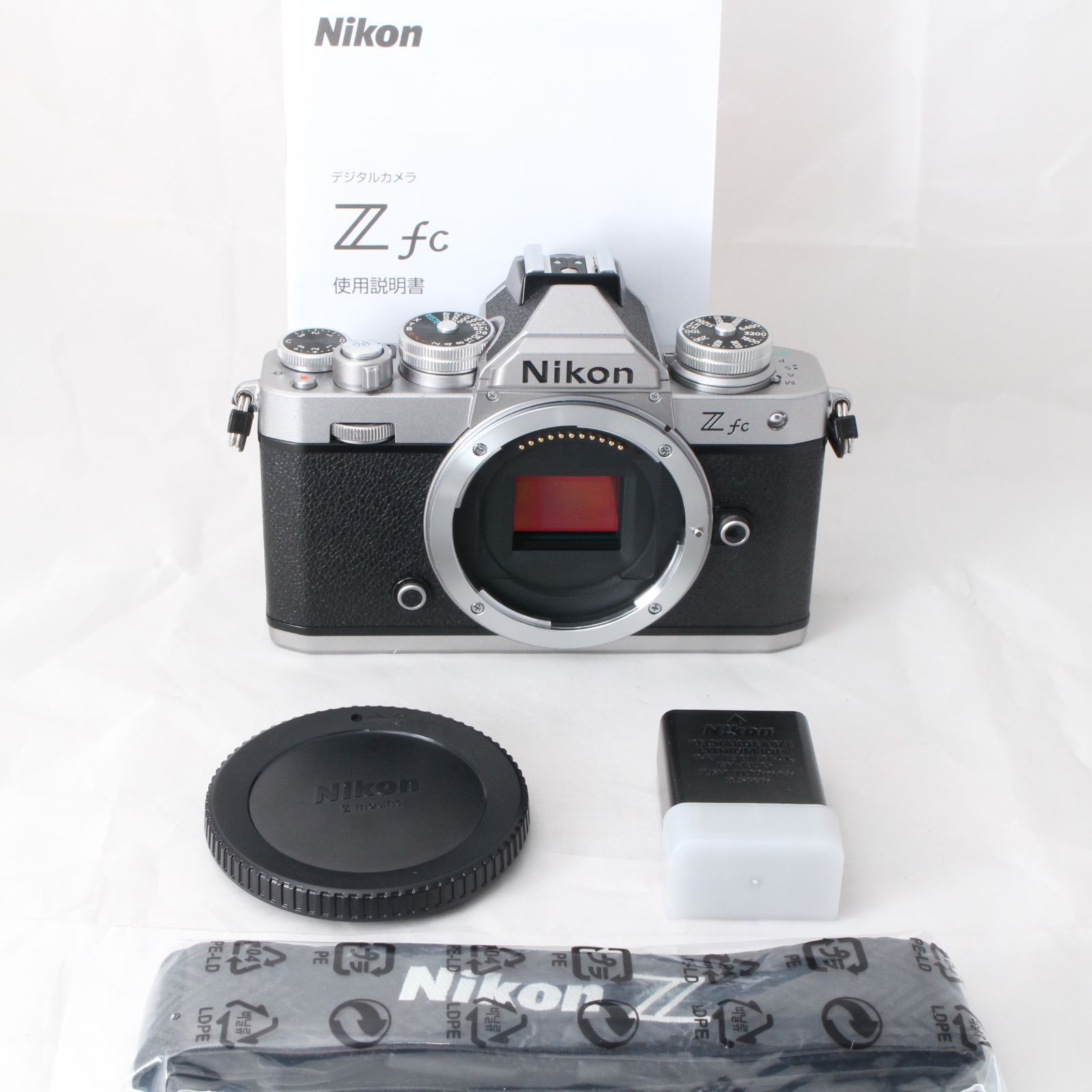 ☆美品・ショット数2858☆ Nikon ミラーレス一眼カメラ Z fc ボディ 