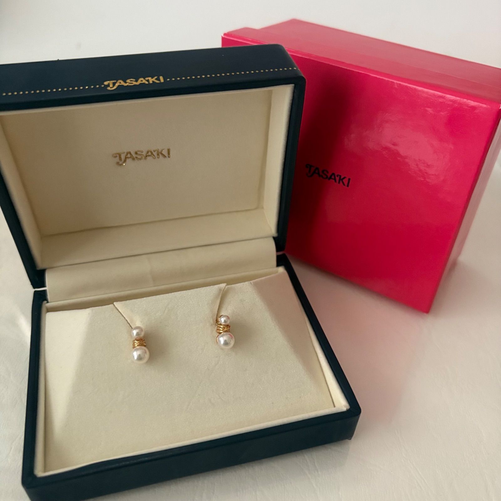 357 タサキ K 18 パール 約3.5-5.6 mm ピアス