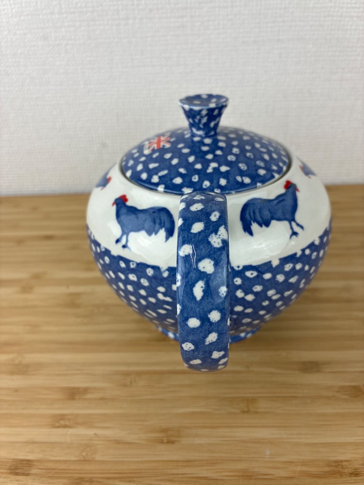 イギリスの陶器メーカー バーレイ Burleigh のチャーンティクラー Chanticleer ティーポット