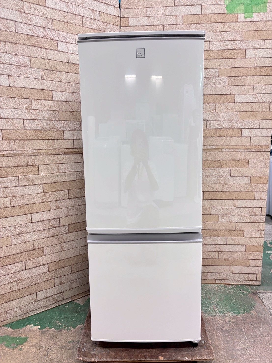 大阪送料無料★3か月保障付き★冷蔵庫★シャープ★2ドア★2020年★SJ-17E7-KW★IR-467 大阪送料無料☆3か月保障付き☆冷蔵庫☆シャープ☆2ドア