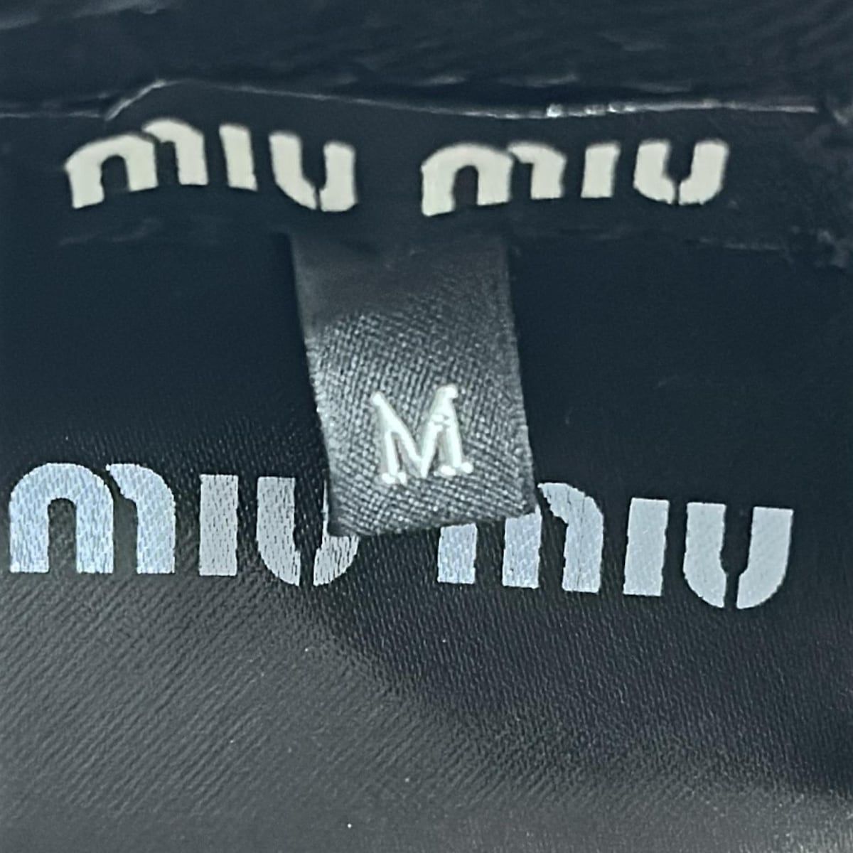  miumiu ミュウミュウ キャップ M - 黒×白 コットン ベースボールキャップ キャップ