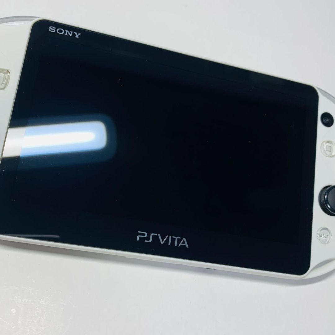 452 PS Vita Wi Fiモデル グレイシャーホワイト