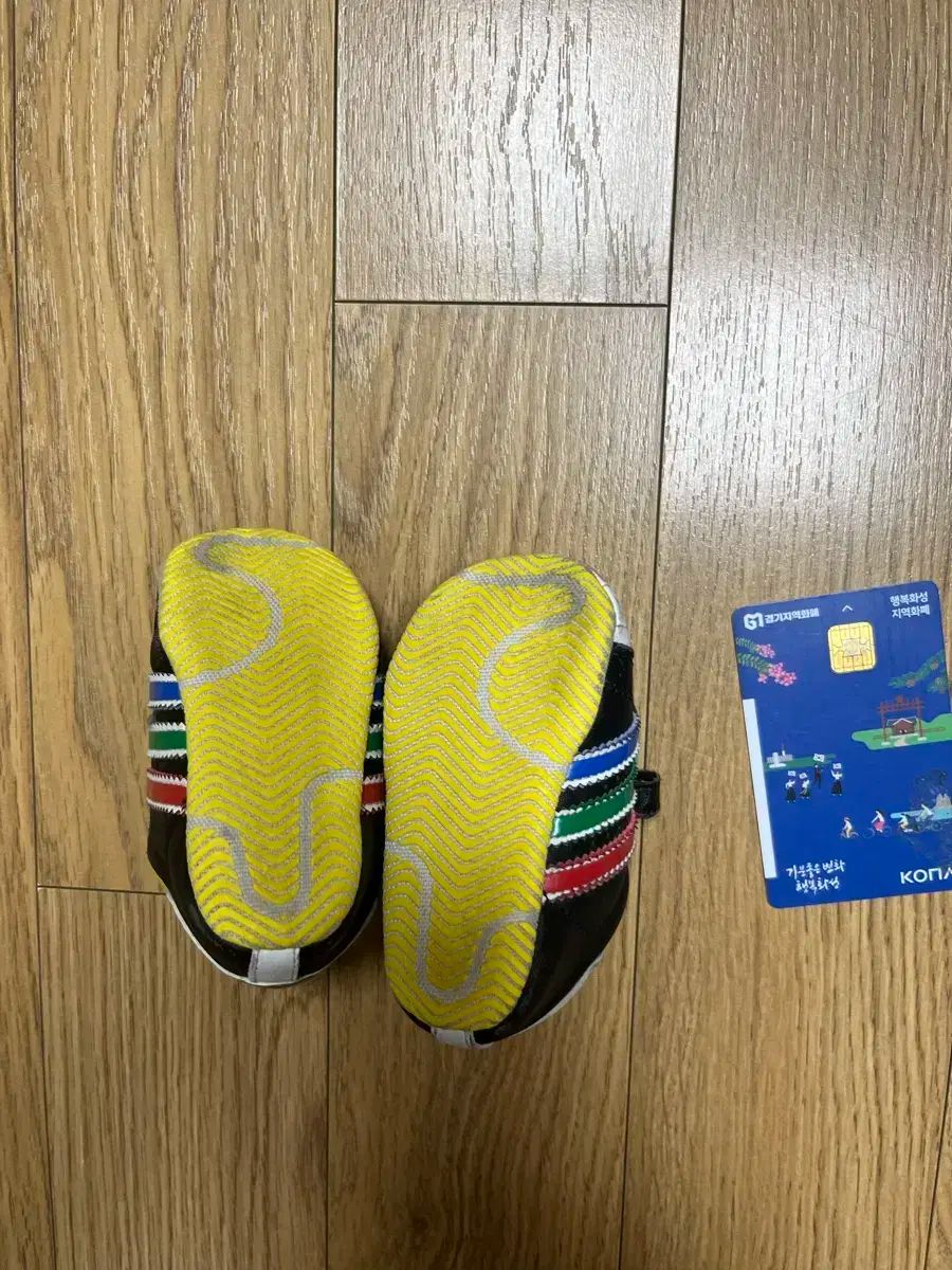 アディダス ファイヤーバード キッズ 靴 110 mm 超 吸湿性 高品質