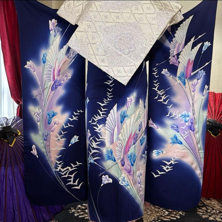 振袖フルセット(7点)・濃紺・古典柄・飛鶴・花鳥文・手描き・京友禅・正絹 濃紺 振袖フルセット(4点)セット 袋帯・長襦袢・半衿・古典柄 鶴文様