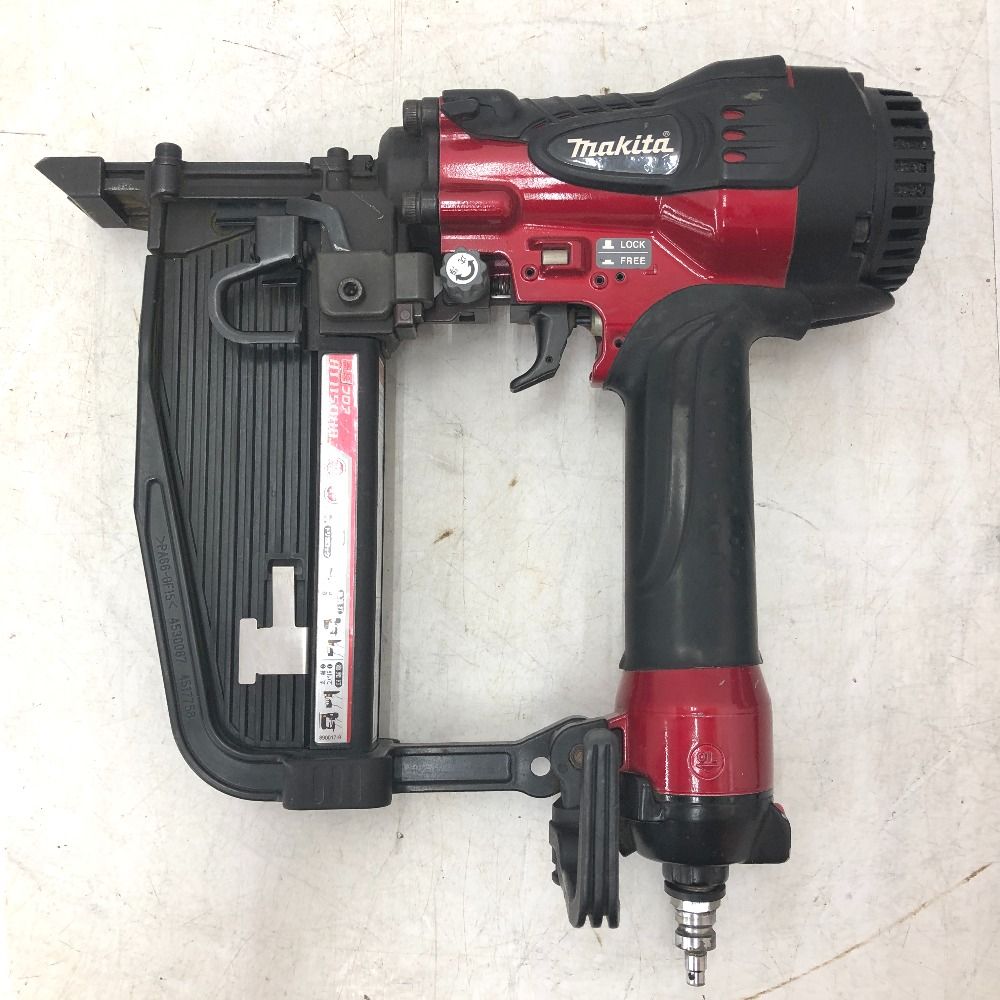 makita マキタ 11.3×50mm 高圧フロアタッカ 赤 MA線ステープル用 ケース付 AT1150HA