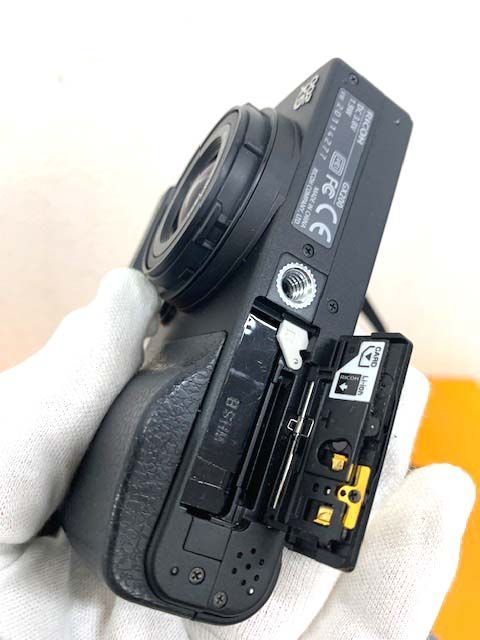 RICOH☆GX200 VF-1 外付けファインダー付属☆高級コンデジ☆美品