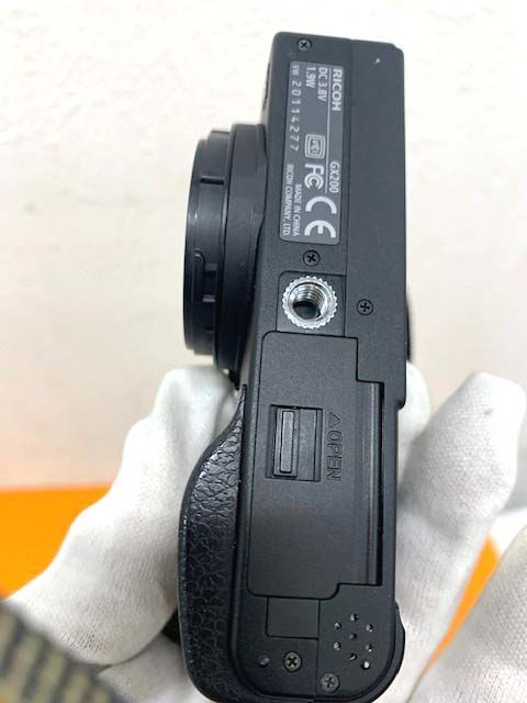 RICOH☆GX200 VF-1 外付けファインダー付属☆高級コンデジ☆現状品 RICOH☆GX200 VF-1 外付けファインダー付属☆高級コンデジ☆美品