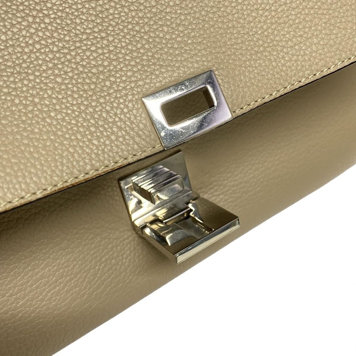 CELINE(セリーヌ) ハンドバッグ美品 トラペーズミディアム ベージュ
