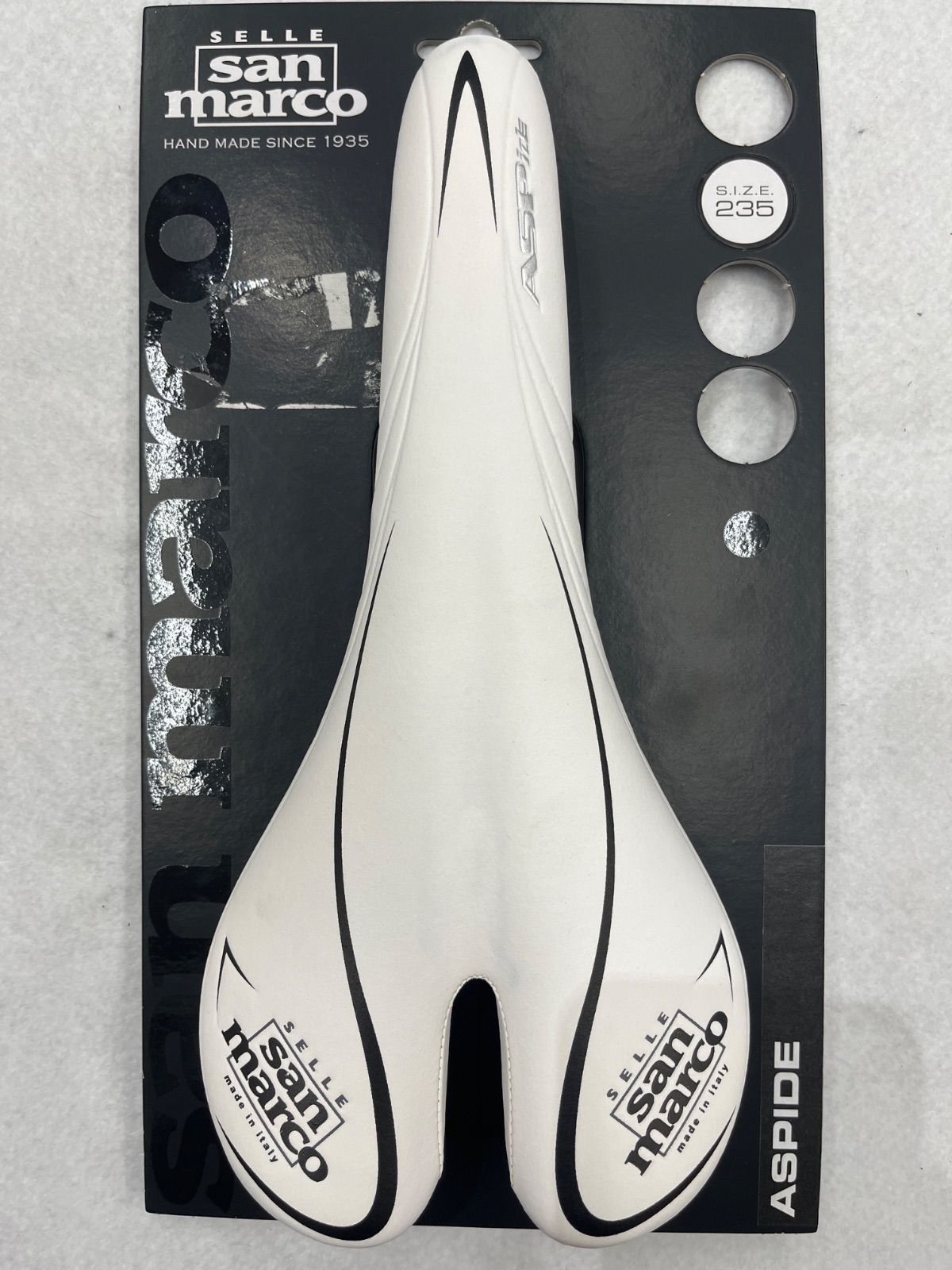 新品　セラサンマルコ　ウィンタージャケット　Lサイズ　定価￥24200 新品 セラサンマルコ ウィンタージャケット Lサイズ 定価￥24200 selle