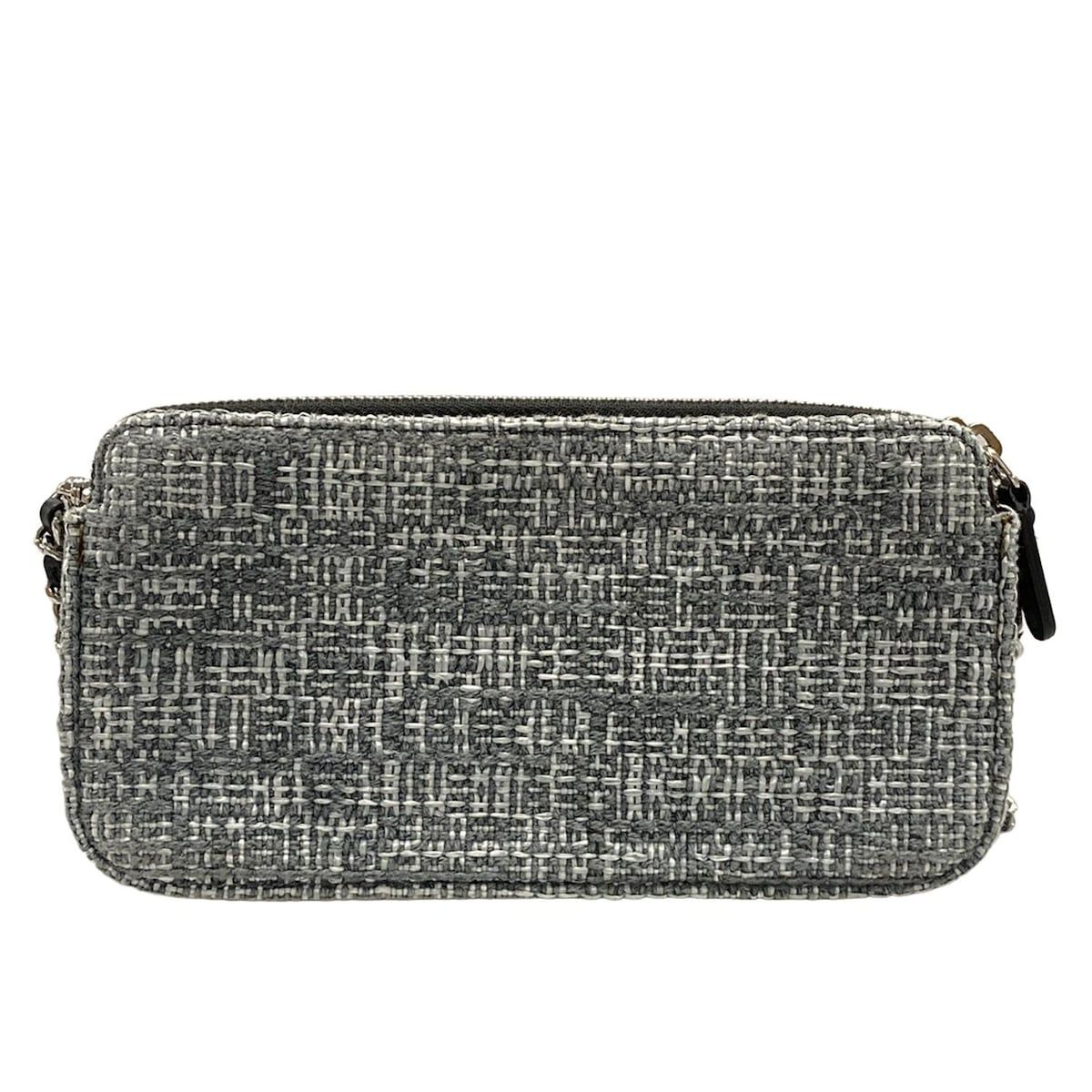 CHANEL シャネル 財布 ドーヴィル グレー×ライトグレー チェーンウォレット シルバー金具