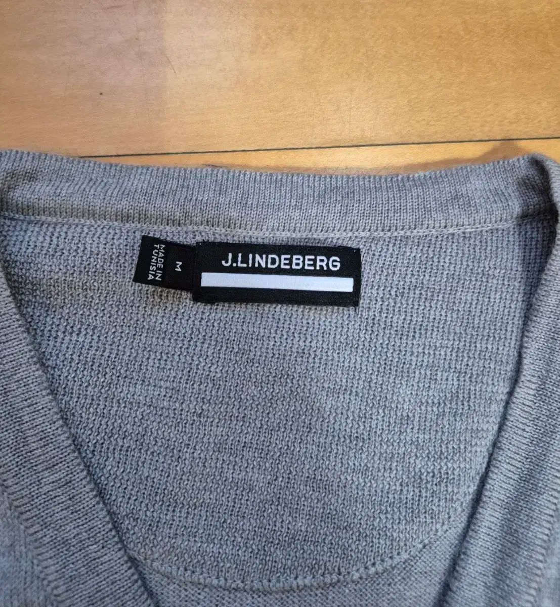 ゴルフウェア J.LINDEBERG J.リンドバーグ メンズ Vネック ウール ニット m