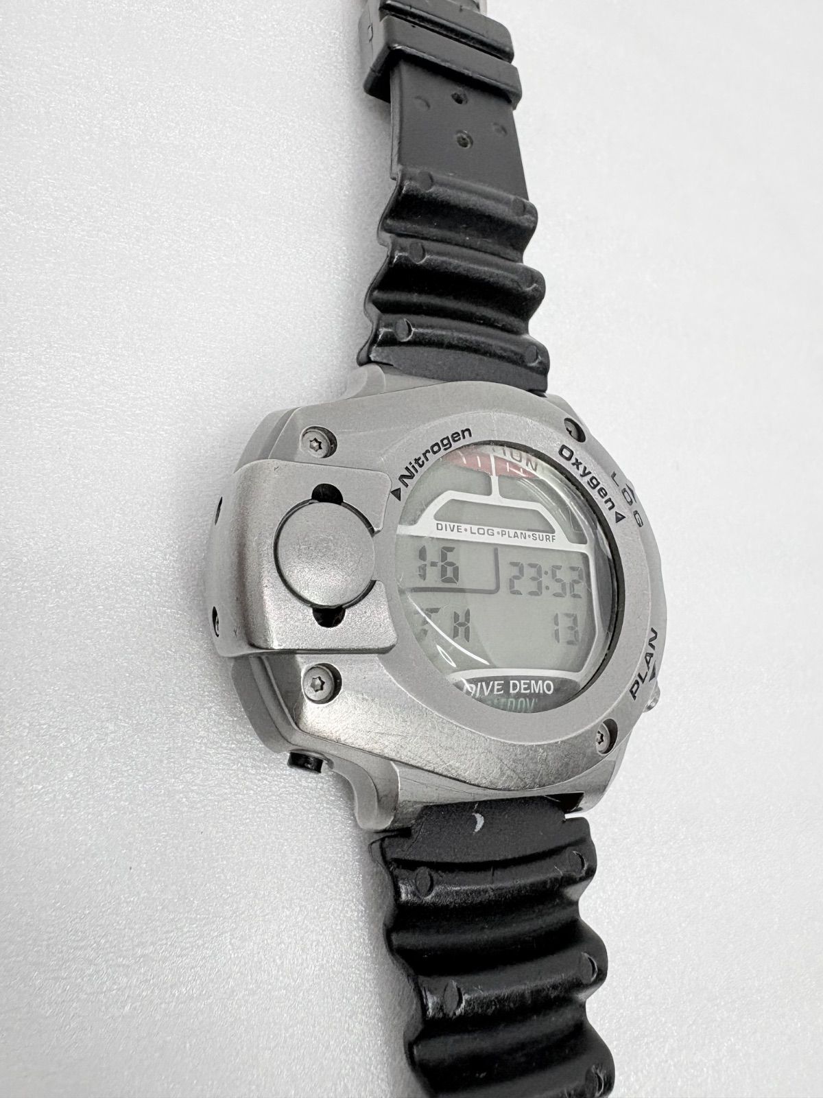 Bism DIVEDEMO Optimus ダイブコンピューター クォーツ腕時計 デジタル