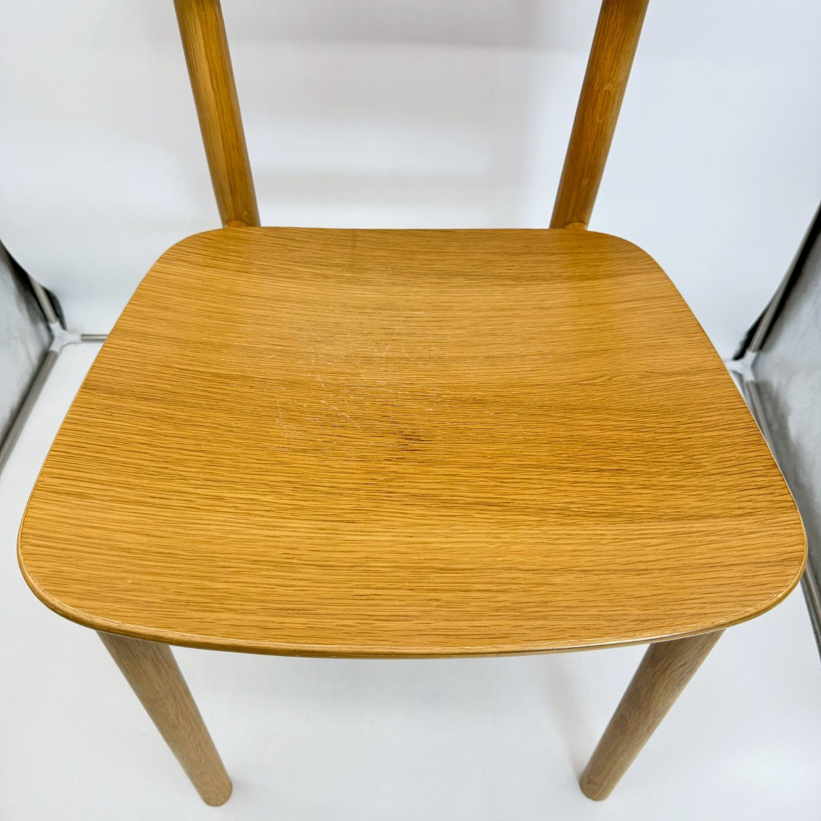 ② 無印良品 ラウンドチェア・オーク材 MUJI 木製ダイニングチェア ラウンドチェア オーク材 ブラウン | 無印良品