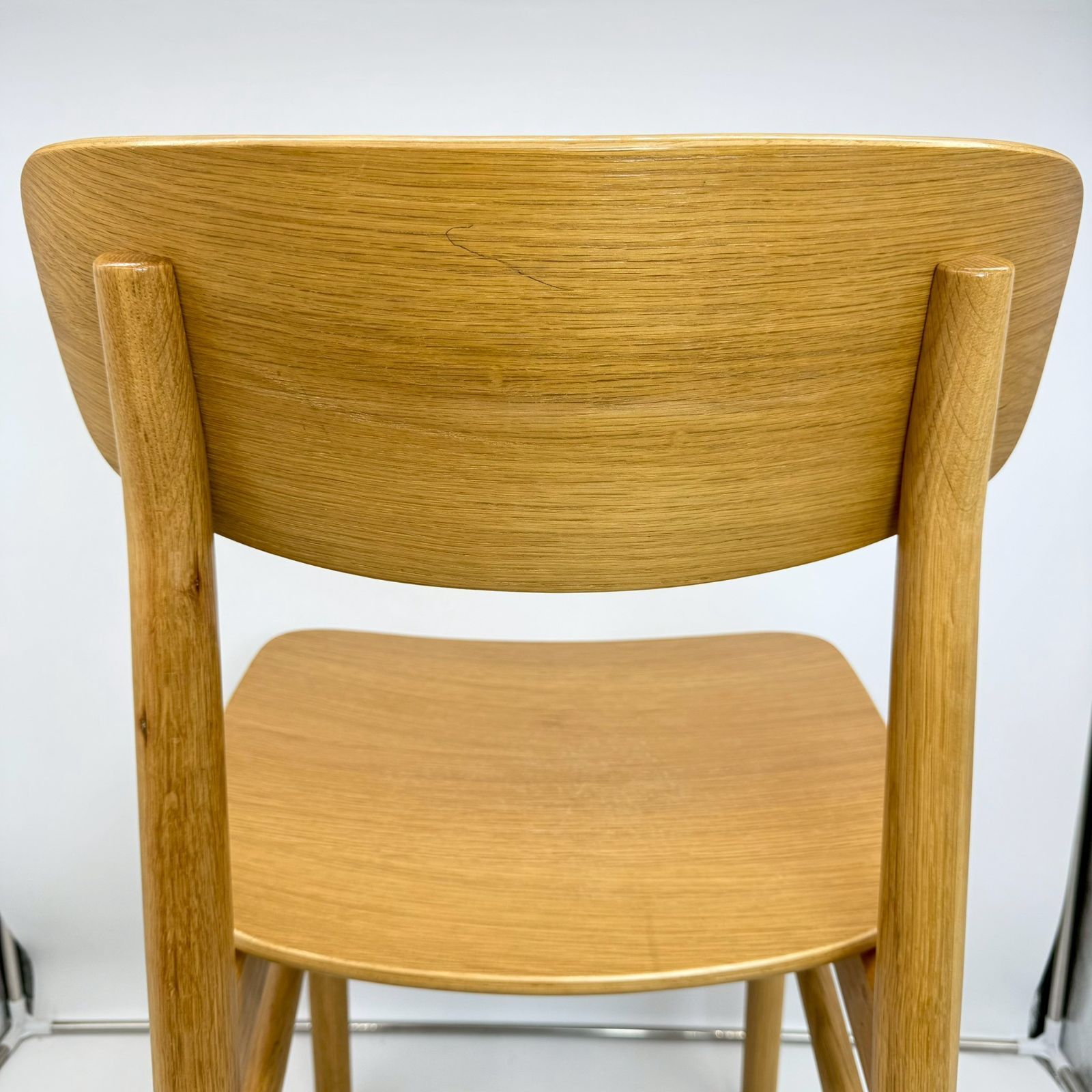 ①無印良品 ラウンドチェア・オーク材 MUJI 木材ダイニングチェア ラウンドチェア・オーク材 | 無印良品