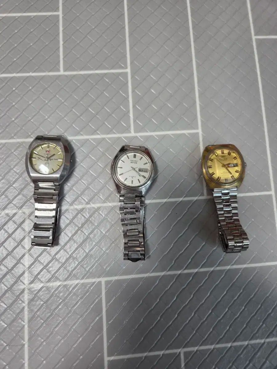 ヴィンテージ時計 3個