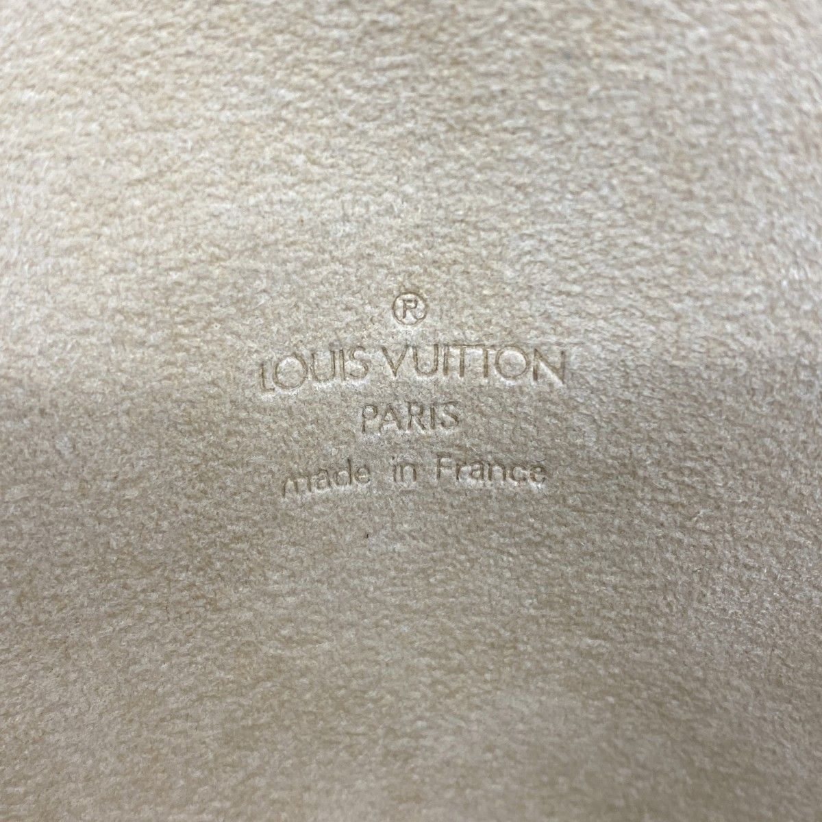 0869 ルイヴィトン