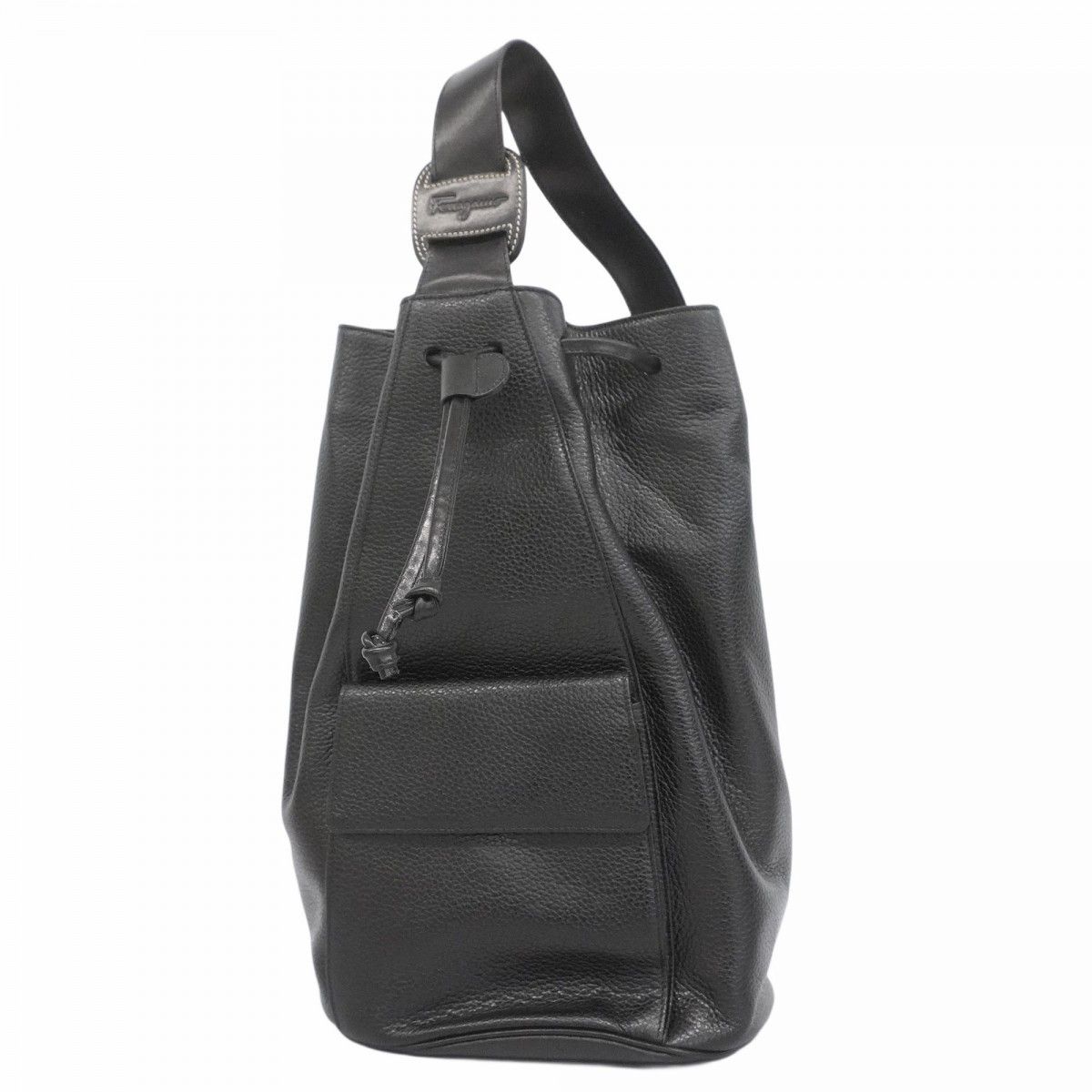 5ob1044 サルヴァトーレフェラガモ ボディバッグ ヴァラ レザー ブラック ゴールド金具 レディース