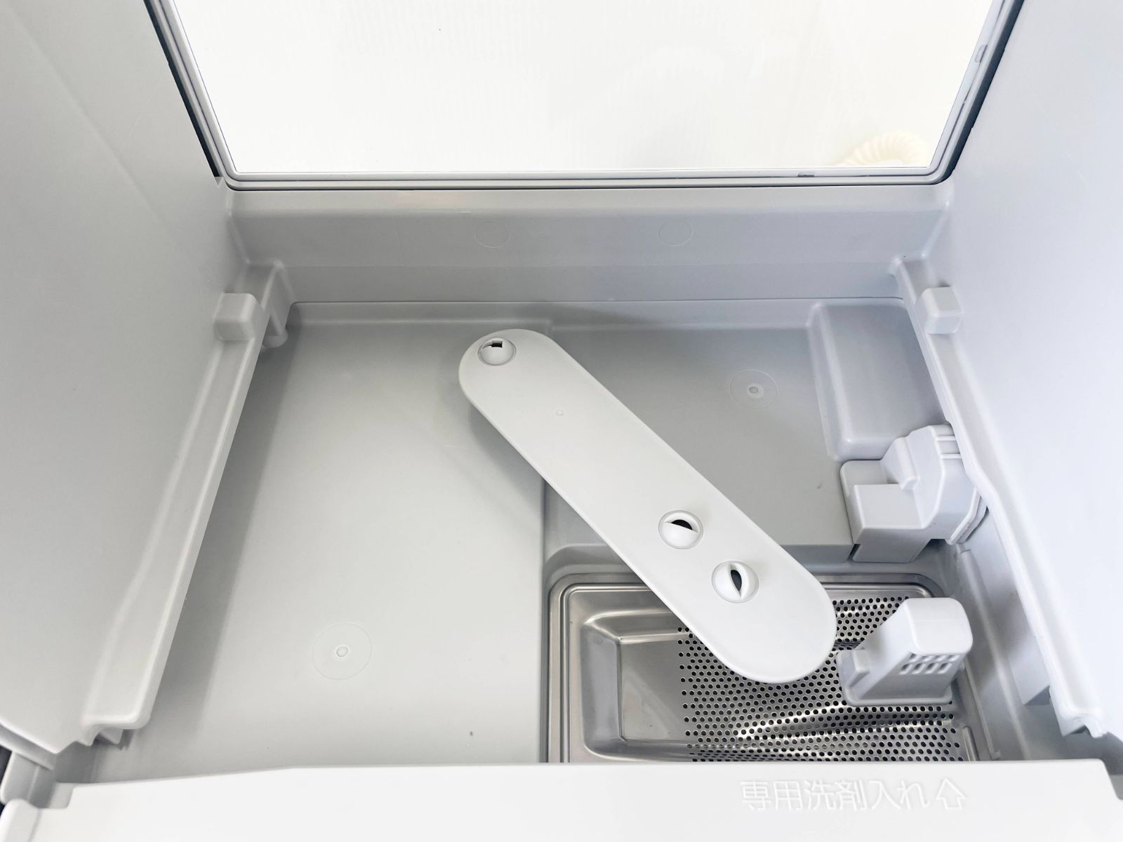 食器洗い乾燥機 NP